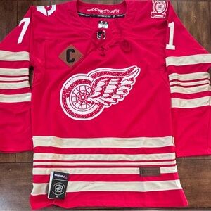 Detroit Red Wings Dylan Larkin #71 100 Year Centennial Jersey Adult Small (46)